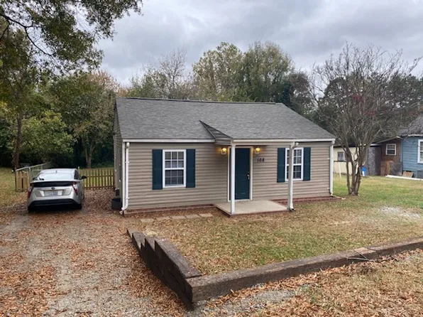 108 Akron Ave, Kannapolis, NC 28081