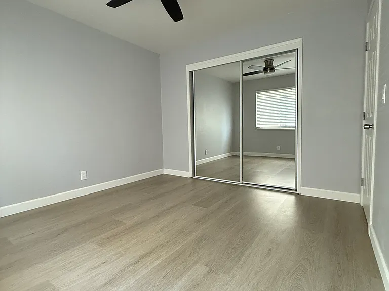 2349 Galway Ct #3 — Photo 12
