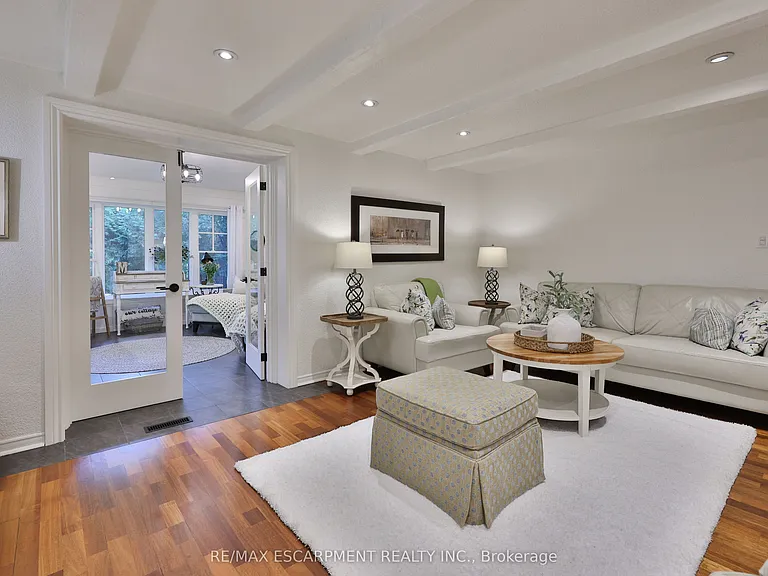 3555 Kingbird Ct — Photo 14