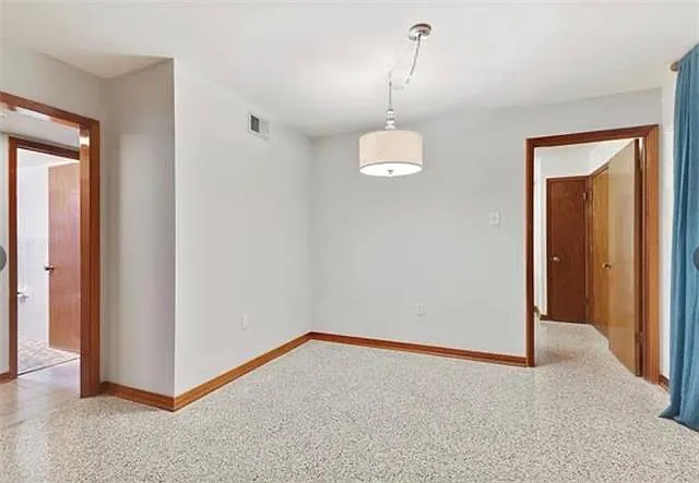 4401 Yale St #B — Photo 10