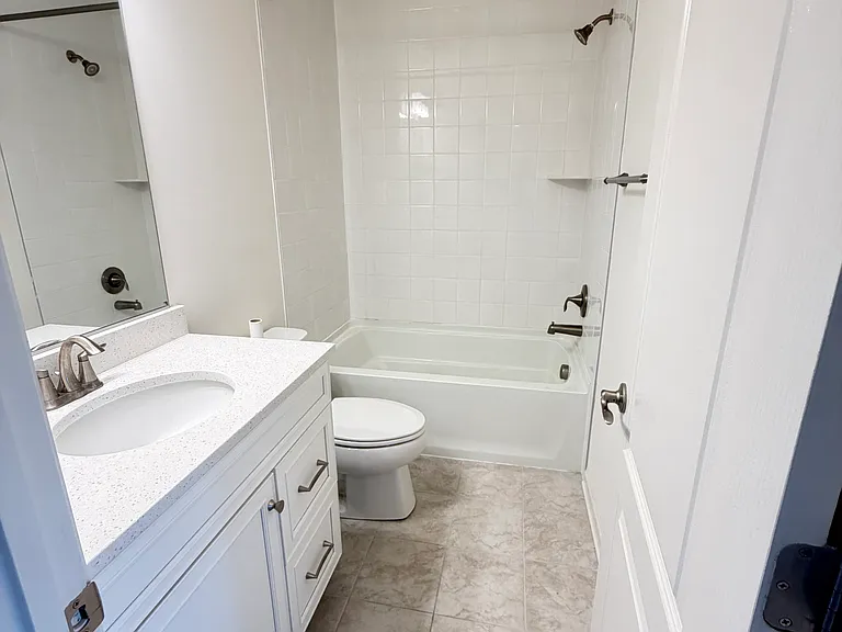 7846 Hope Ct — Photo 20