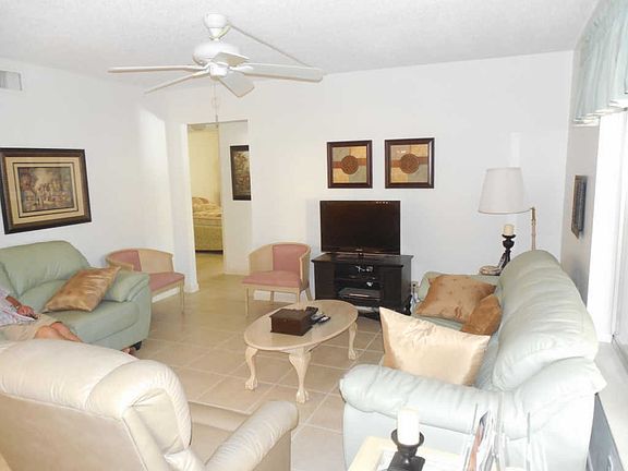 2nd image of 424 Pine Glen Ln APT D-1