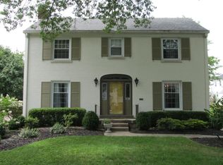 2620 Valletta Rd, Seneca Gardens, KY 40205