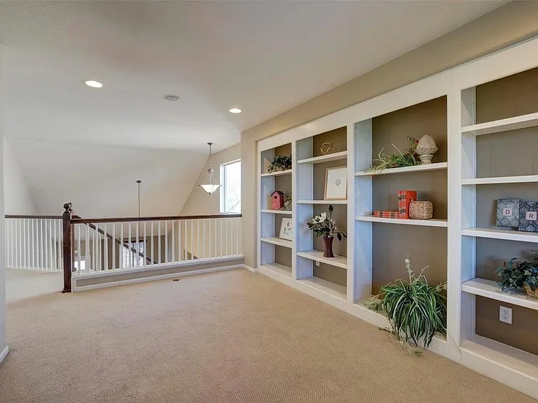 24623 E Hoover Pl — Photo 16
