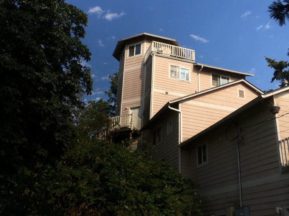 1st image of 315 Whatcom St