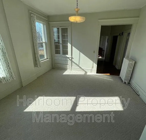 509 N 1st Ave W — Photo 6
