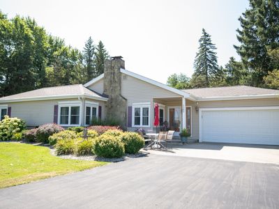 1385 W Vienna Rd, Clio, MI, 48420
