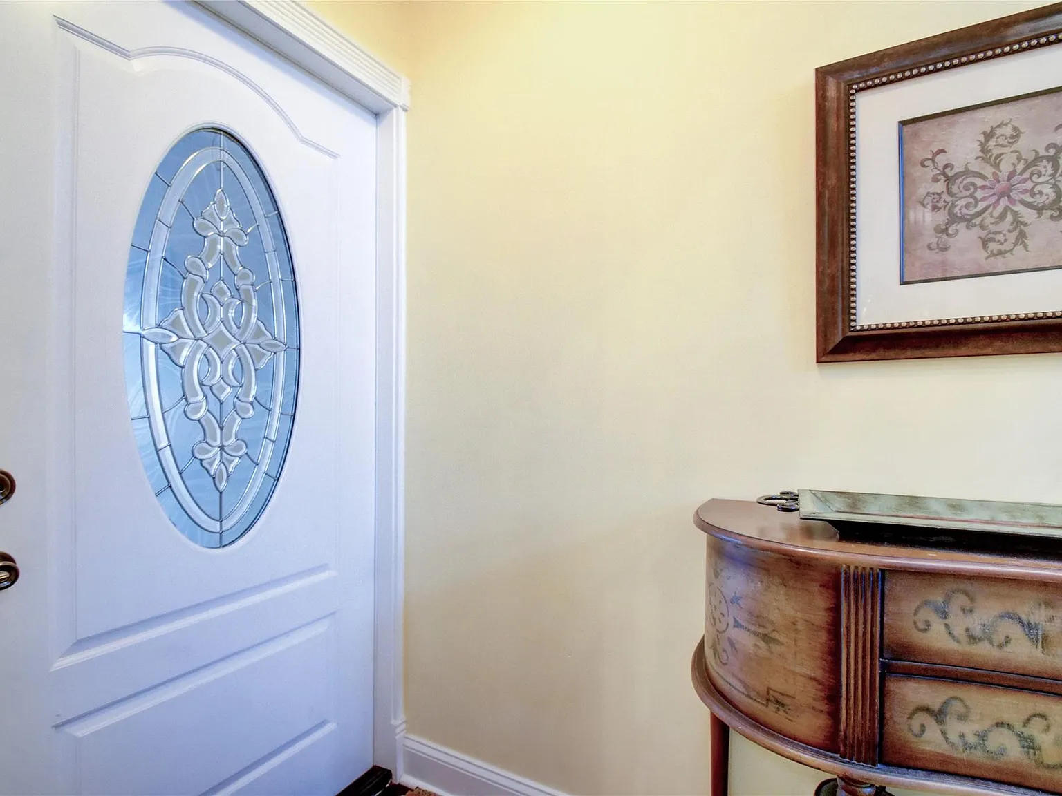 2 bed, 2.5 bath, 2168 sqft, $3,800 — Photo 4