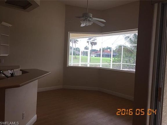 4th image of 708 Crown Oak Cir