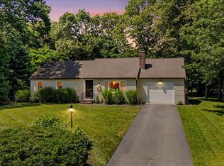 48 Valley Brook Rd, Centerville, MA 02632