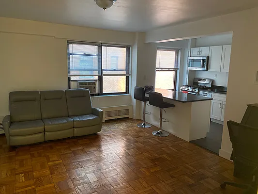 Rented by Porter Grey LLC | media 4