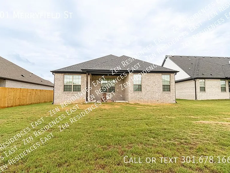 801 Merryfield St — Photo 23