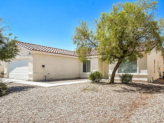 3rd image of 3118 Flower Garden Ct