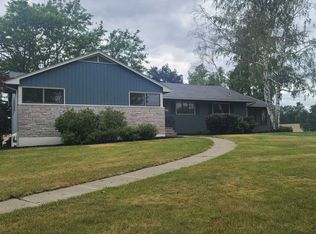 165 Rokeby Rd, Red Hook, NY 12571