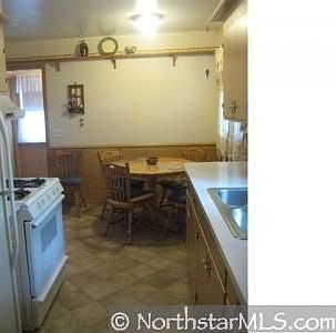 5th image of 216 4th St NE