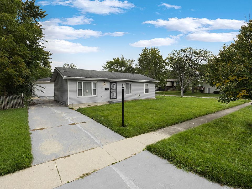1st image of 1112 Abbott Ln