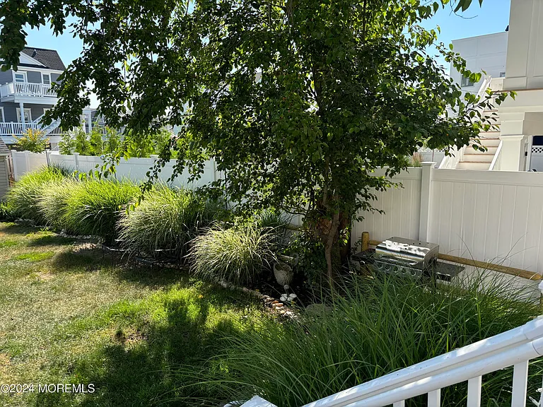 43 Ocean Ave — Photo 20