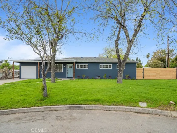 6612 Mitad Ct, San Bernardino, CA 92404