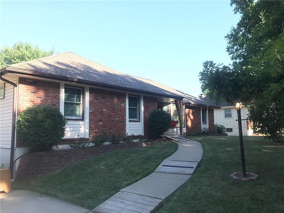 1st image of 7621 Englewood Ave