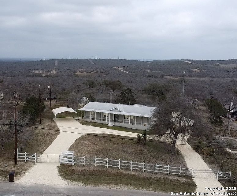 1st image of 914 COUNTY ROAD 4511