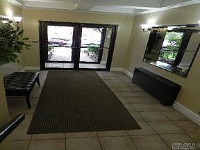 2nd image of 20 Hill Park Ave APT 3A