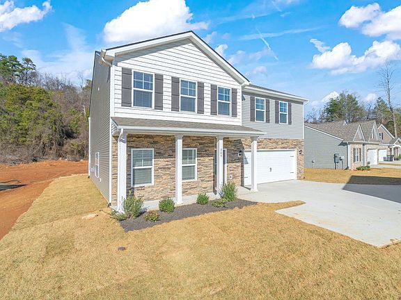 2nd image of 305 Hayley Marie Ln
