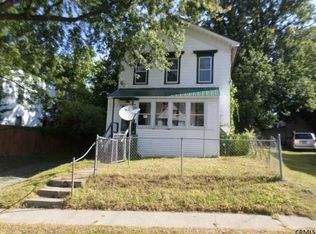 1812 4th St, Rensselaer, NY 12144