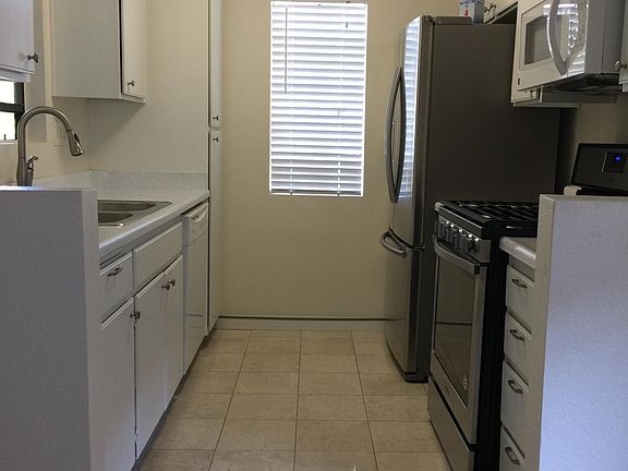 5th image of 10351 Azuaga St Unit 100
