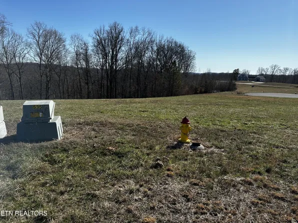535 Prestige Rdg, La Follette, TN 37766