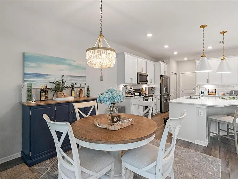351 Surfside Ave NE — Photo 12