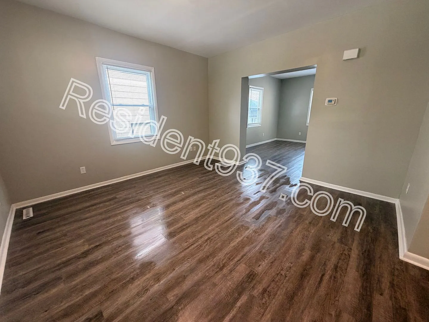 Spacious 3 Bed 2 bath Home — Photo 3