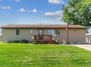 301 E Washington St, Norway, IA 52318