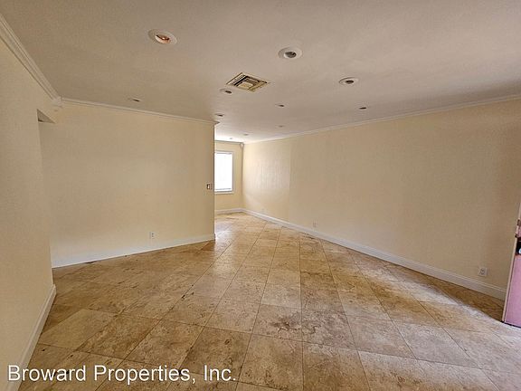 3rd image of 1329 NE 5th Ter APT 6