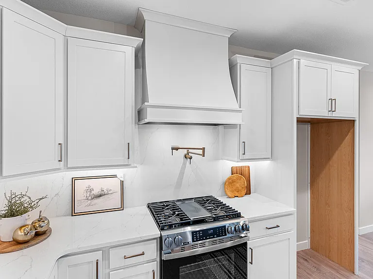 2908 Genesis Dr — Photo 19