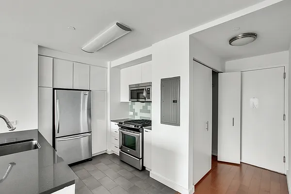 Rented by Brookfield (Funnel) | media 1