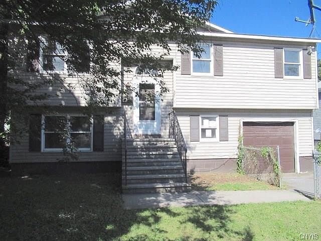 1st image of 230 Garfield Ave
