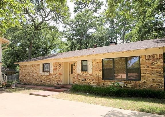 3rd image of 410 Hideaway Ln E