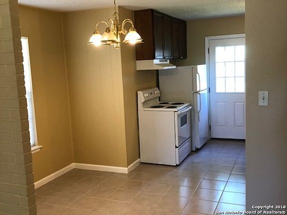 4th image of 4939 Melvin Dr