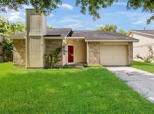 13006 Townwood Dr, Houston, TX 77045