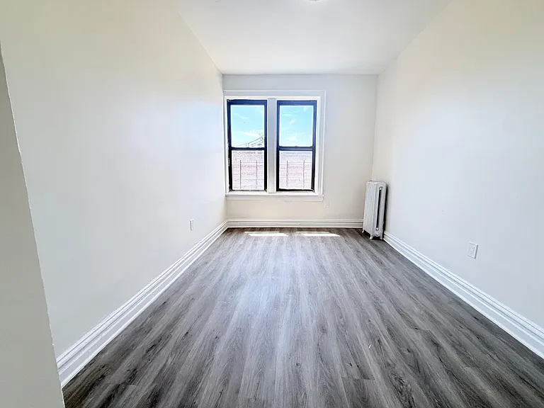 637 Bergen Ave #32R — Photo 5