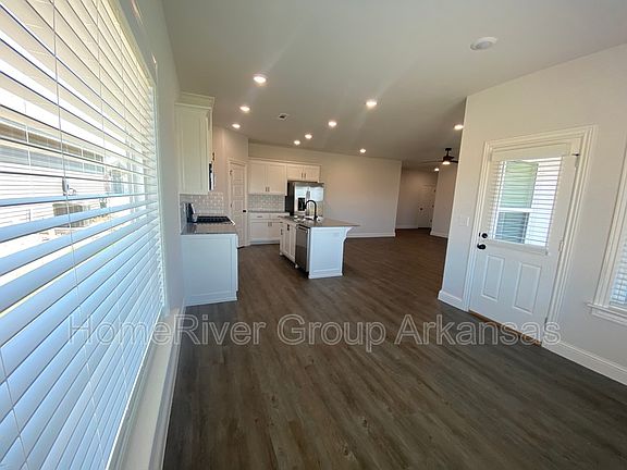 2nd image of 1120 Unshine Ct