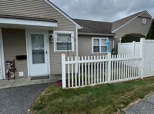 1149 James St #1149, Chicopee, MA 01022