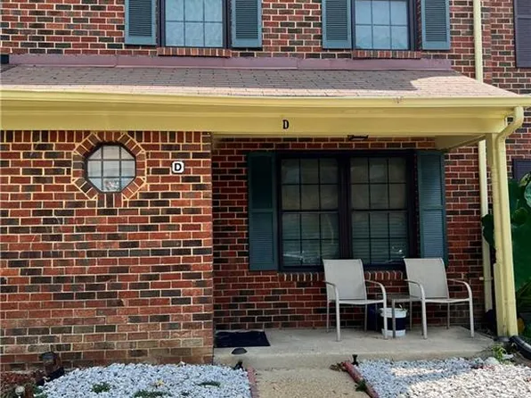 372 Circuit Ln Unit D, Newport News, VA 23608