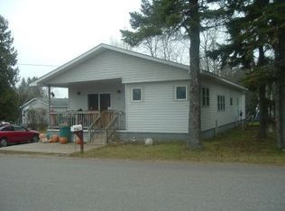 116 S Mackinac Trl, Saint Ignace, MI 49781