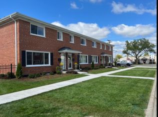 407 Delles Rd, Wheaton, IL 60187