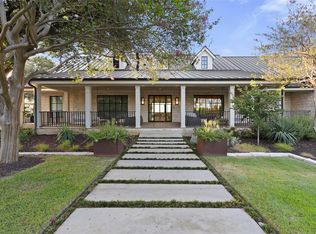 24 Cousteau Ln, Austin, TX 78746