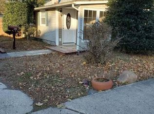 244 Overbrook Ave, Oakhurst, NJ 07755