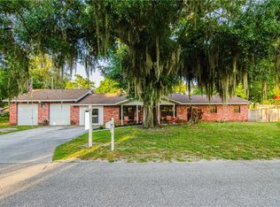 215 Bennett St, Auburndale, FL 33823