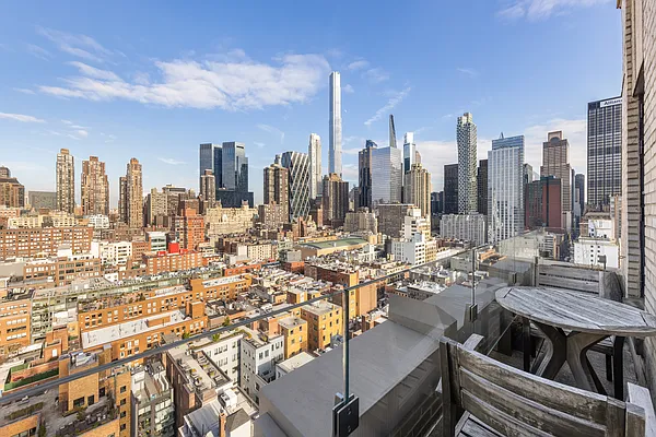 Rented by Compass | media 28