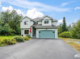 19400 Wildwood Dr, Chugiak, AK 99567